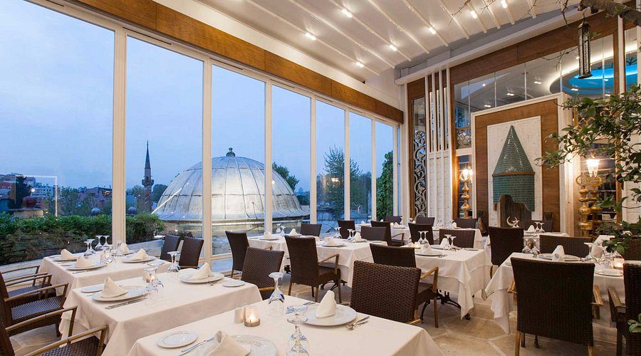 مطعم Matbah Restaurant العثماني في الفاتح 